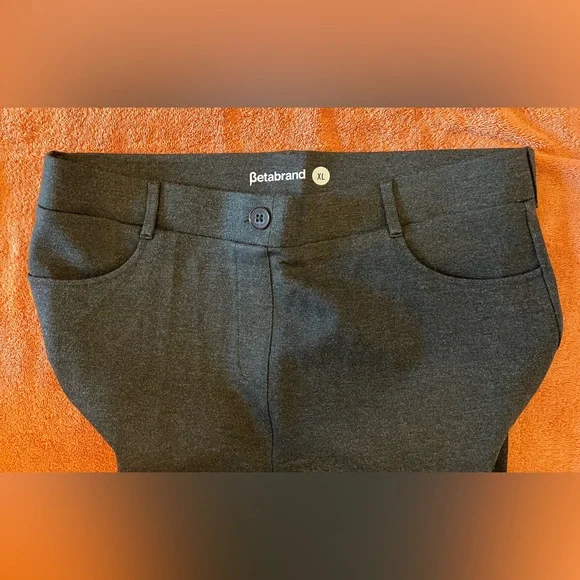 Betabrand Dark Charcoal Gray 7-Pocket Dress Pant Yoga Pant - Straight NWOT - Picture 3 of 10